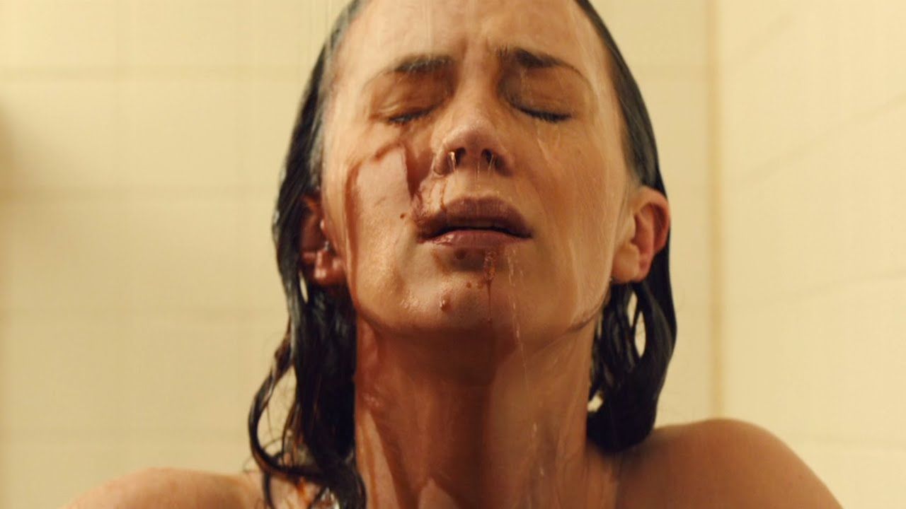 Sicario-Emily-Blunt-Blood-Shower